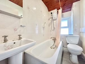 Photo 17- click for photo gallery